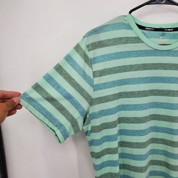 Nike Dri-Fit Running Shirt Zip Pockets Stripe Short Sleeve Mesh Large Womens - Picture 3 of 13